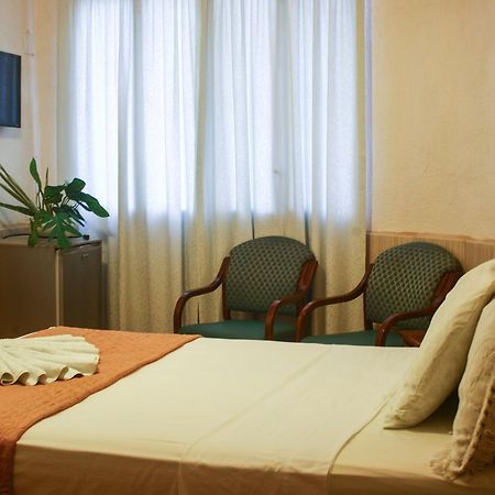 קורוזאל Hotel Maya מראה חיצוני תמונה